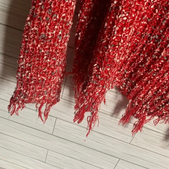 Polly & Esther V-Neck Red Sweater - Picture 4 of 4